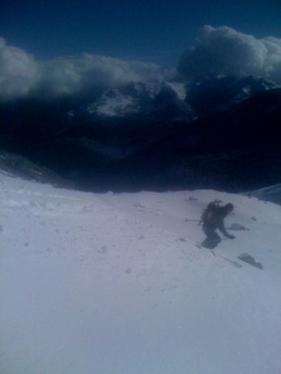 Jean François dans une combe Est de Scaldasole Jean François dans une combe Est de Scaldasole