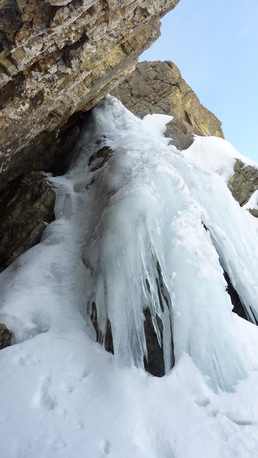 LOMBARDUCCIO Couloir de droite LOMBARDUCCIO Couloir de droite