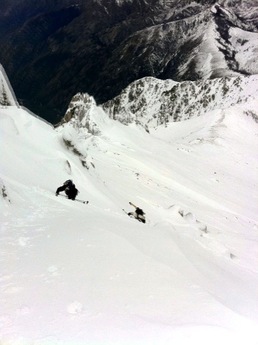 Sous le sommet Sous le sommet