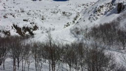 Grosse avalanche dans le massif du Monte D'oro