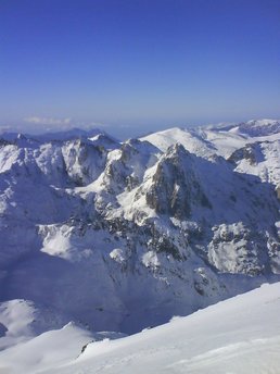 A MANICCIA (cirque des cascades) A MANICCIA (cirque des cascades)