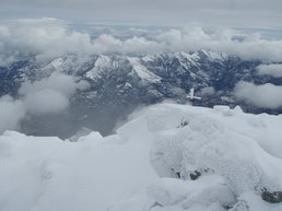 Monte San Petrone (1767m) Monte San Petrone (1767m)
