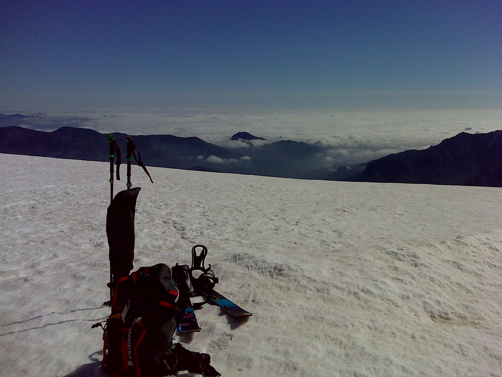 Mer de nuages sous le Renosu Mer de nuages sous le Renosu