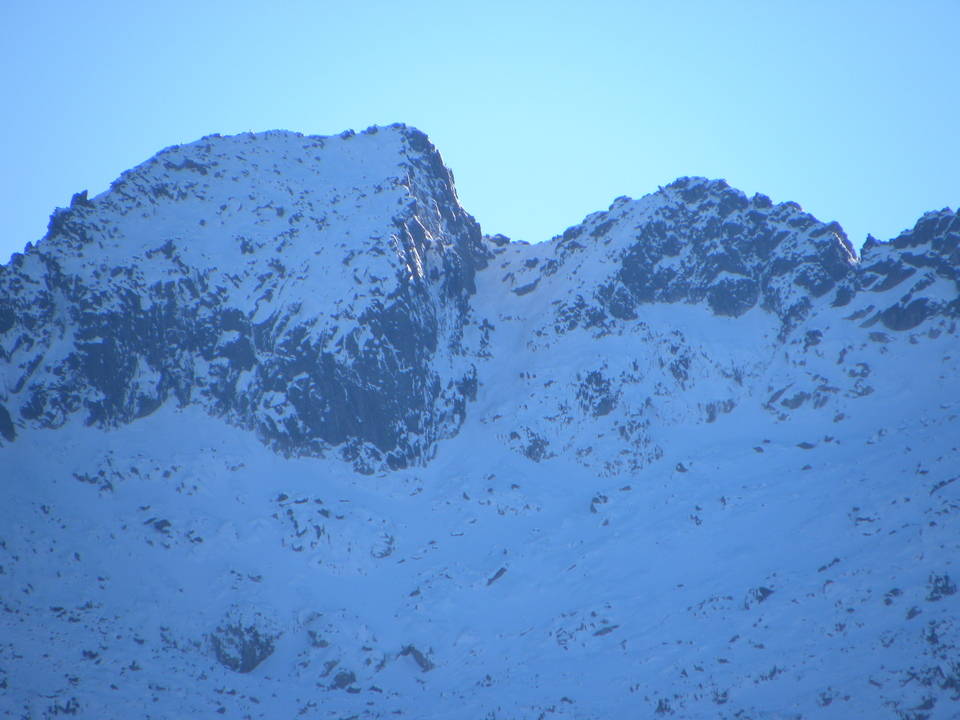 CINTU/RITONDU EN BLANC CINTU/RITONDU EN BLANC